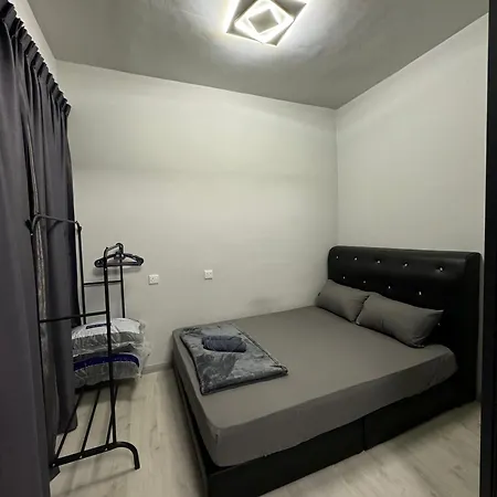 Marissa Homestay Jesselton Quay Kota Kinabalu Exterior photo